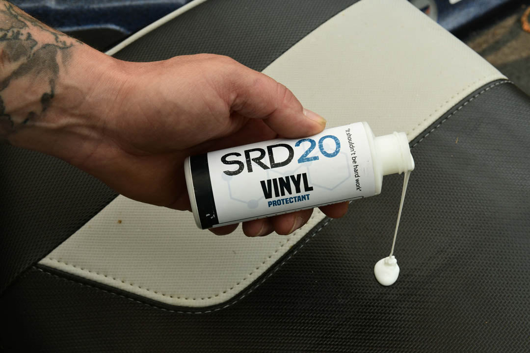 SRD20 Vinyl Protectant application on seat boat detail product